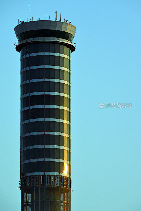 曼谷机场/素万那普机场控制塔，世界上最高的，泰国曼谷